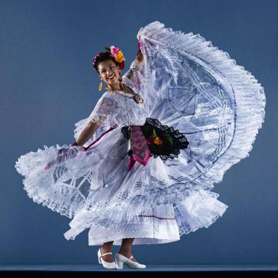 Navidad en Mexico del Ballet Folklorico Mexicano de Carlos Moreno and ...