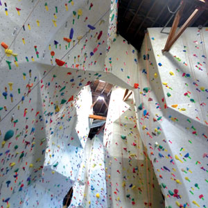 Touchstone Climbing Gym Opens in San Jose