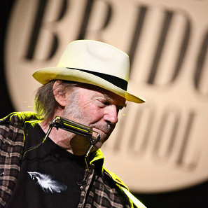 Neil Young Brings Guns N’ Roses to Bridge School Benefit